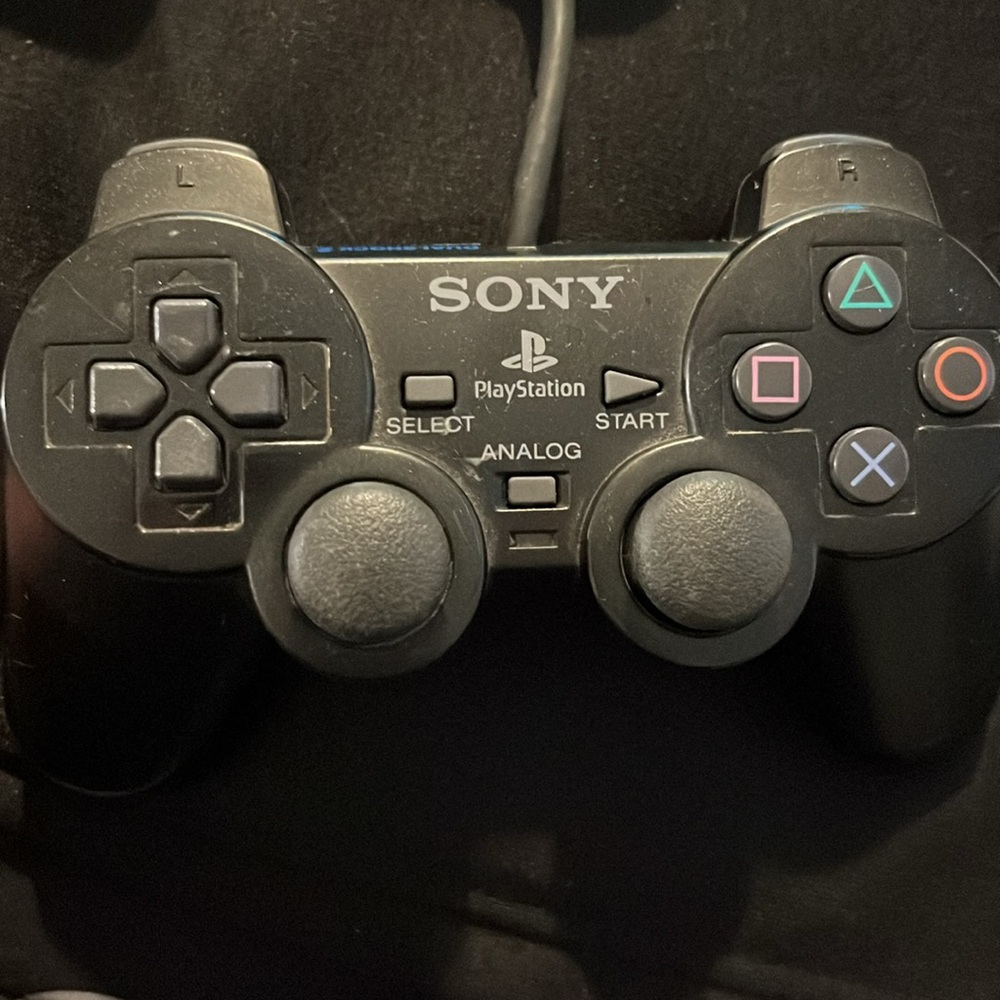 PS2- Controller - Picture 4 of 5